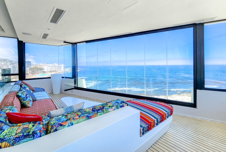5 Bedroom Property for Sale in Sea Point Western Cape